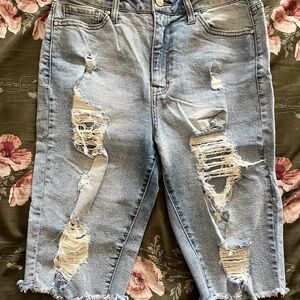 Tinsel Light Blue Distressed shorts